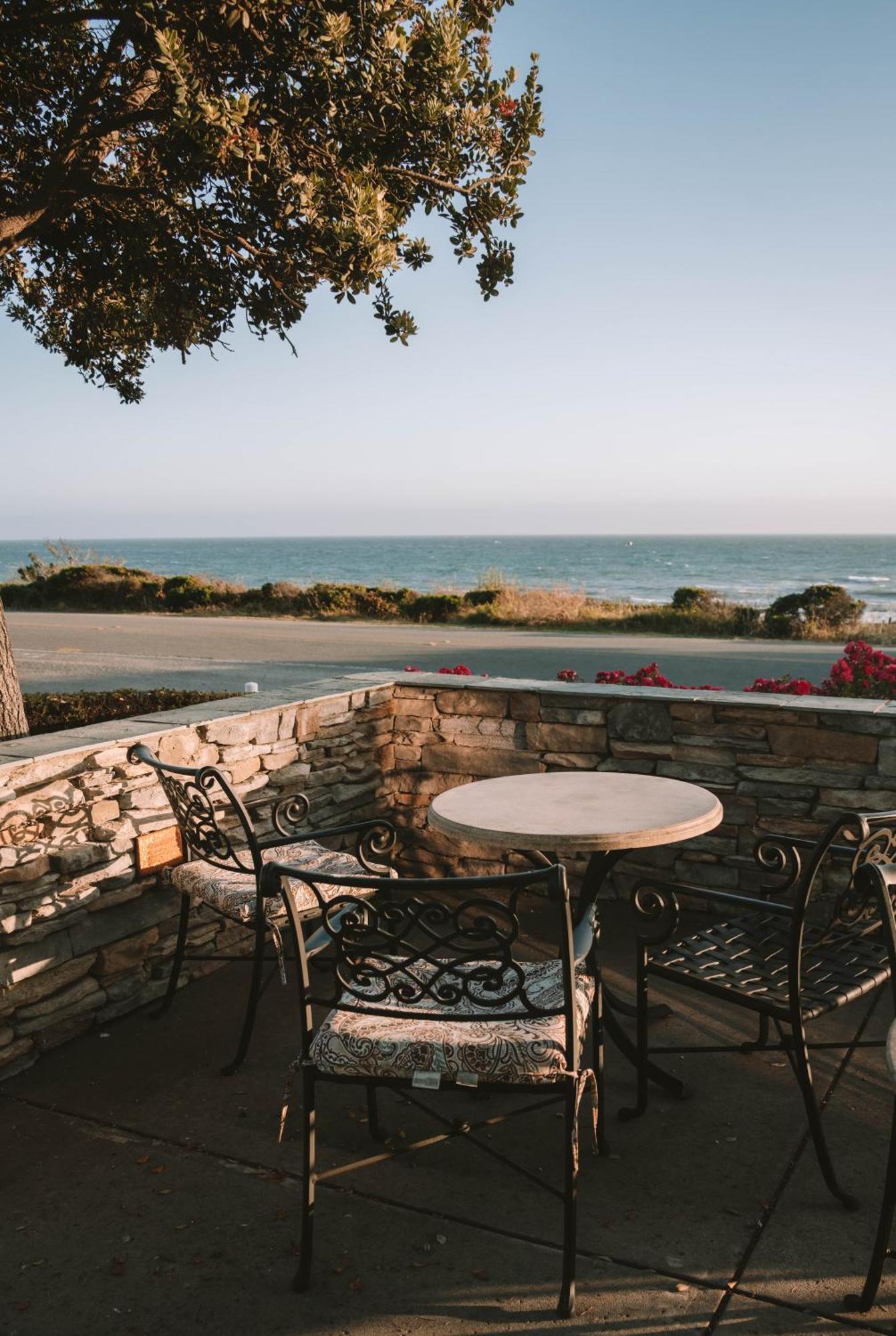 Fireside Inn On Moonstone Beach Cambria Extérieur photo