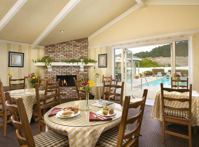 Fireside Inn On Moonstone Beach Cambria Extérieur photo